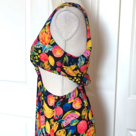 Show Me Your Mumu Tina Maxi Dress in Fruity Tango print - Picture 4 of 9